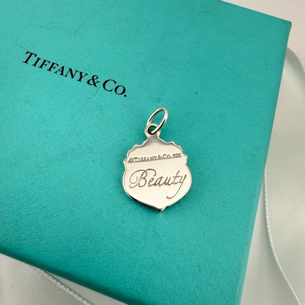 RARE Tiffany & Co. Beauty Olympian Charm in Sterling Silver - Picture 3 of 6